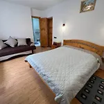 Oskolok Dovbusha Mini-hotel Hotell *