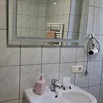Oskolok Dovbusha Mini-hotel Hotell