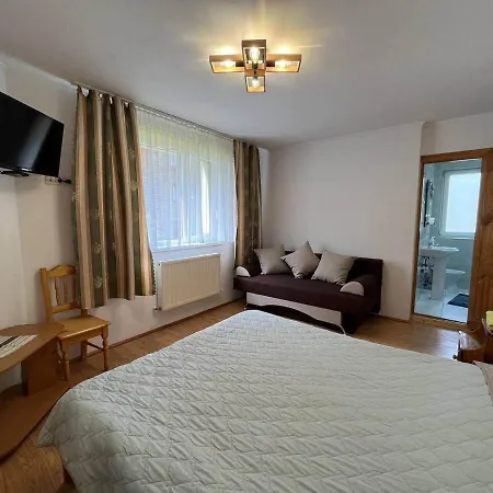 Hotel Oskolok Dovbusha Mini-hotel Yaremche