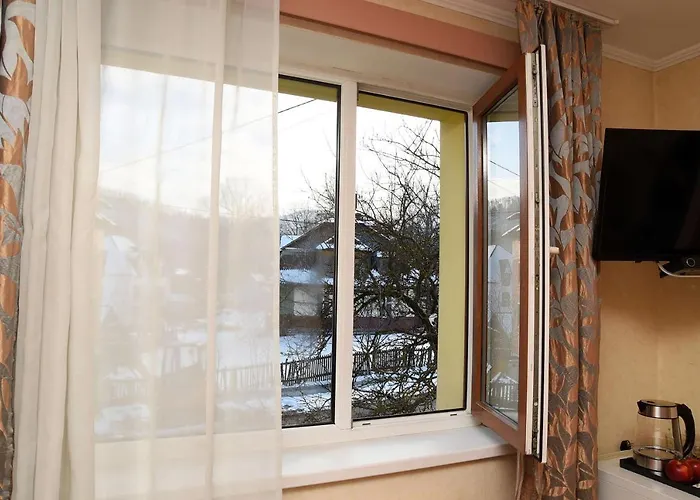 Oskolok Dovbusha Mini-hotel Otel *